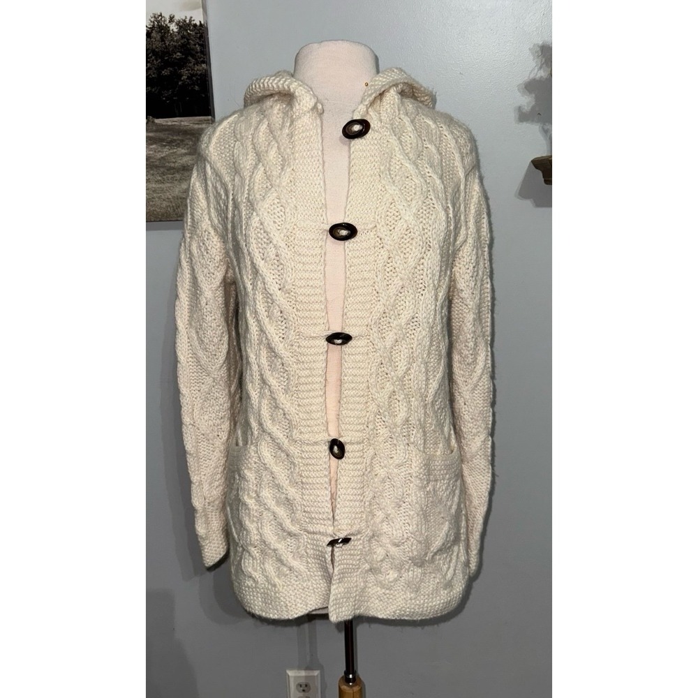 Icelandic Design cream cable knit hooded toggle button cardigan agate button med - Picture 2 of 10